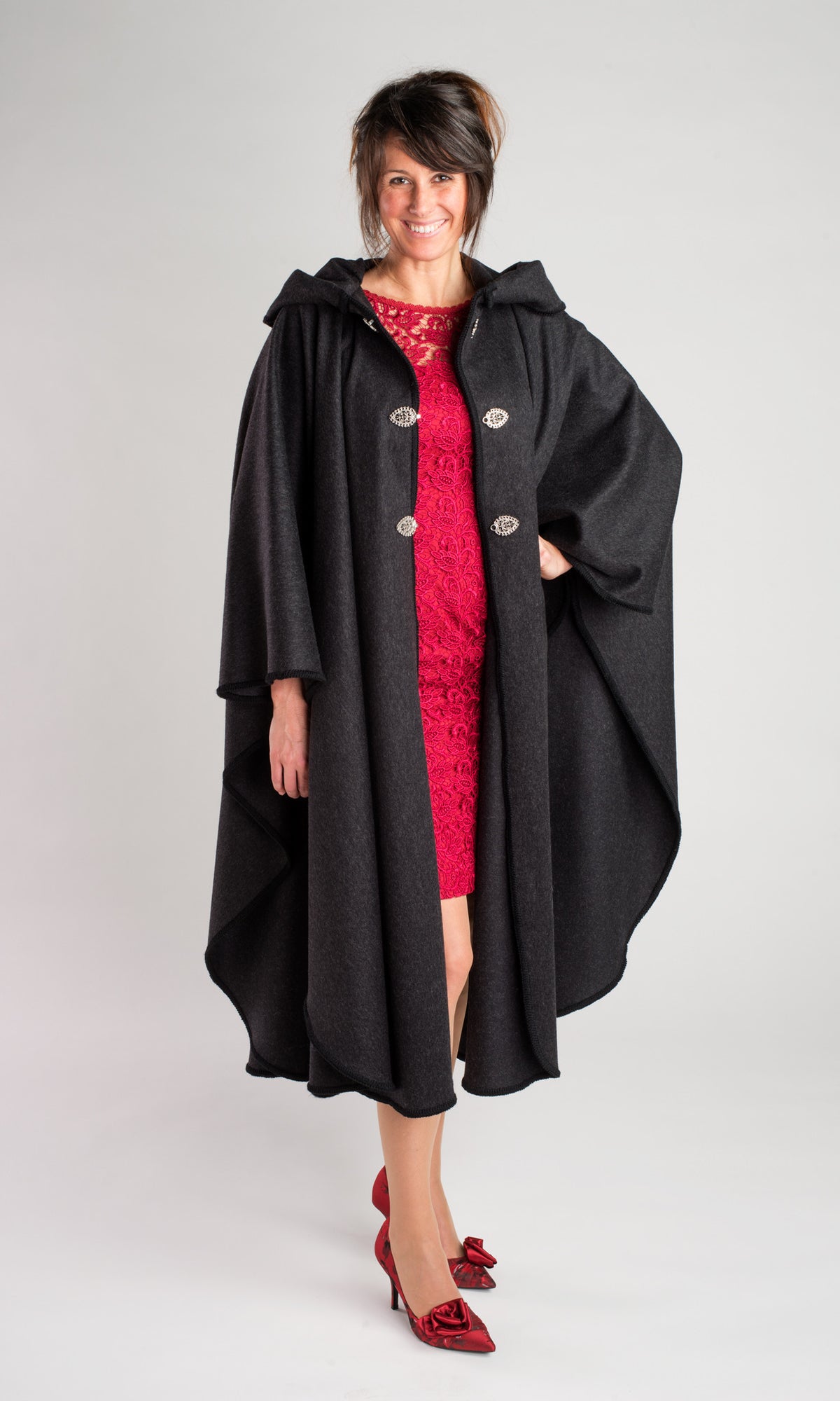 The European Cashmere Merino Wool Blend Cape - Charcoal